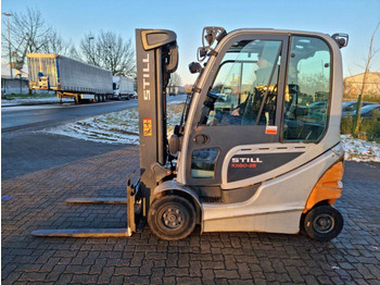 Chariot élévateur électrique STILL RX60