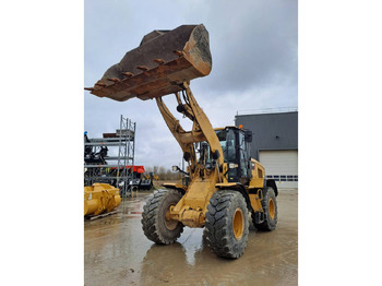 Chargeuse sur pneus CATERPILLAR 926M