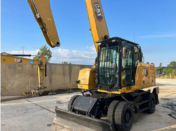 Pelle sur pneus CATERPILLAR MH3024