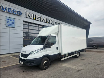 Fourgon grand volume IVECO Daily