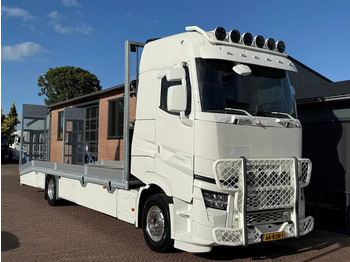 Camion porte-voitures RENAULT T High