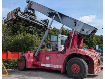 Reach stacker CVS Ferrari F377.5 PB: photos 5 Reach stacker CVS Ferrari F377.5 PB: photos 5
