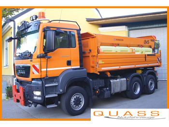 Engin de déneigement MAN TGS