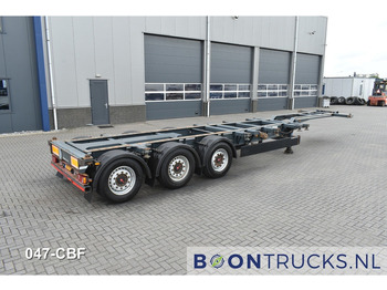 Semi-remorque porte-conteneur/ Caisse mobile KÖGEL
