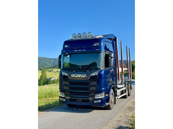 Camion grumier SCANIA