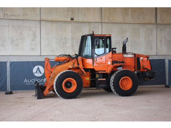 Chargeuse sur pneus DOOSAN DL250