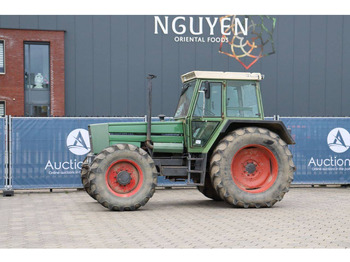 Tracteur agricole FENDT