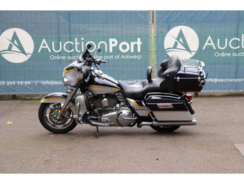 Motocyclette Harley-Davidson ULTRA CLASSIC CVO: photos 2 Motocyclette Harley-Davidson ULTRA CLASSIC CVO: photos 2