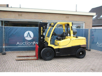 Chariot élévateur à gaz HYSTER