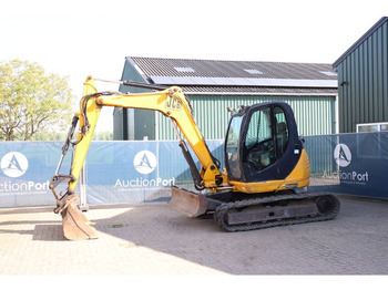 Pelle sur chenille JCB