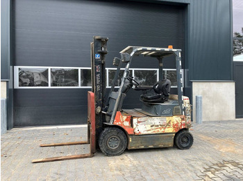 Chariot élévateur électrique TOYOTA