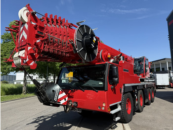 Grue mobile LIEBHERR