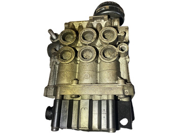 Valve MAN TGX: photos 2