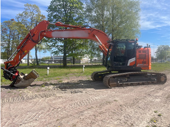 Pelle sur chenille HITACHI ZX225