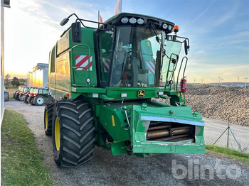 Moissonneuse-batteuse John Deere T 560 HM (2010): photos 2 Moissonneuse-batteuse John Deere T 560 HM (2010): photos 2