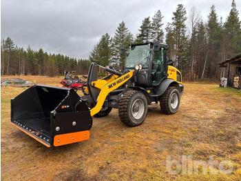 Chargeuse sur pneus NEW HOLLAND