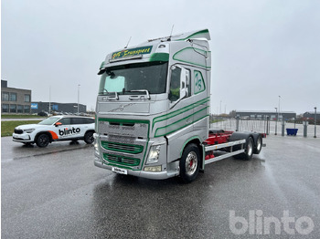Camion VOLVO