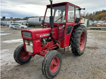 Tracteur agricole VOLVO