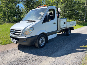 Véhicule utilitaire MERCEDES-BENZ