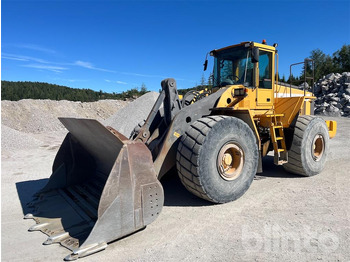 Chargeuse sur pneus VOLVO L220D