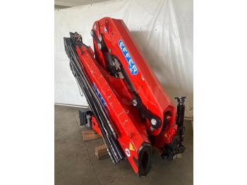 Grue auxiliaire EFFER