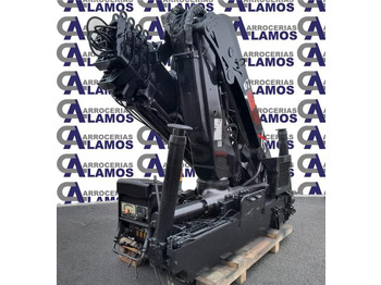 Grue auxiliaire HIAB