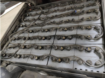 Chariot élévateur électrique Linde E25L-01: photos 4