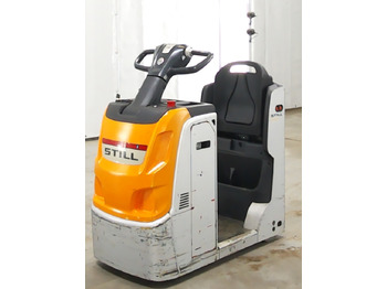 Chariot tracteur STILL