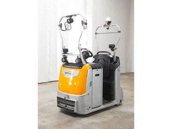 Chariot tracteur STILL