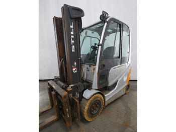 Chariot élévateur électrique STILL RX60