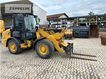 Chargeuse sur pneus CATERPILLAR 906