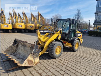 Chargeuse sur pneus CATERPILLAR 906M