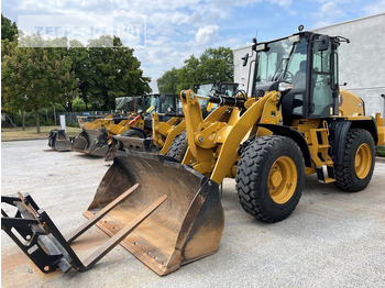 Chargeuse sur pneus CATERPILLAR 910