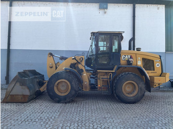 Chargeuse sur pneus CATERPILLAR 930M