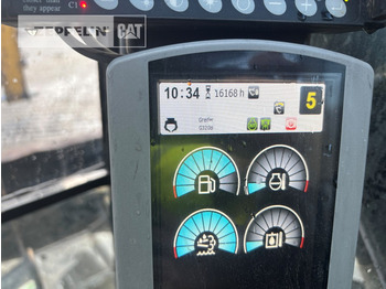 Pelle de manutention Cat MH3022: photos 3 Pelle de manutention Cat MH3022: photos 3