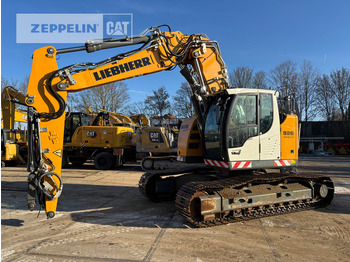 Pelle sur chenille LIEBHERR R 926