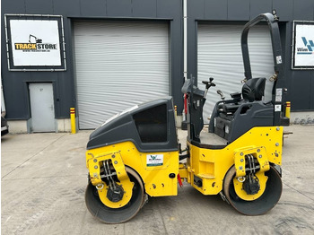 Rouleau compresseur BOMAG