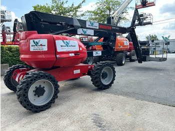 Nacelle articulée MANITOU