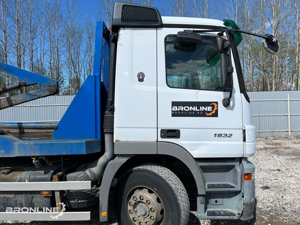 Camion multibenne 2004 Mercedes-Benz Actros 1832 Skip Loader Joab: photos 10