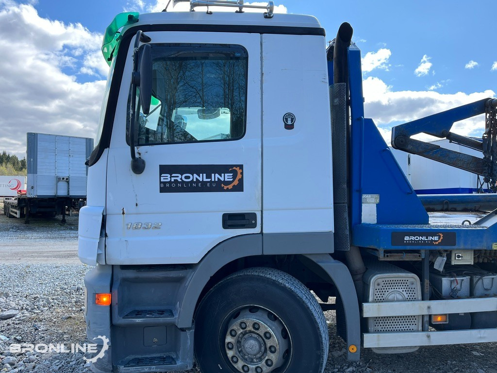 Camion multibenne 2004 Mercedes-Benz Actros 1832 Skip Loader Joab: photos 11