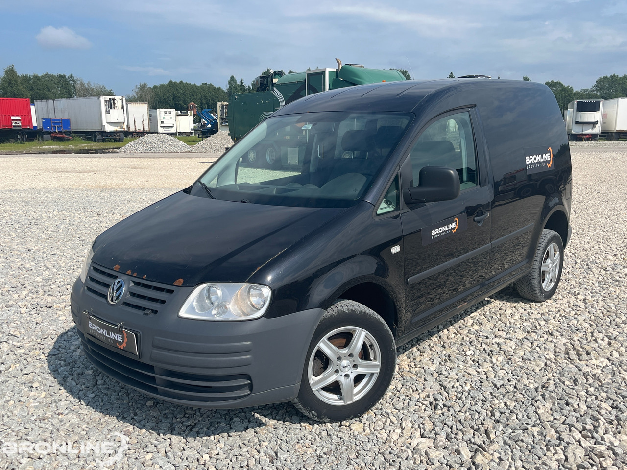 2010 Volkswagen Caddy 4x4 1.9 77kW - Fourgonnette: photos 1 2010 Volkswagen Caddy 4x4 1.9 77kW - Fourgonnette: photos 1