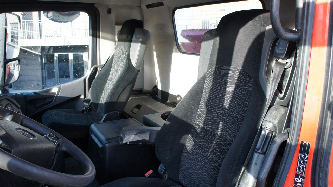 Camion benne Mercedes-Benz Arocs 2653 Dreiseitenkipper Meiller Bordmatik: photos 6 Camion benne Mercedes-Benz Arocs 2653 Dreiseitenkipper Meiller Bordmatik: photos 6