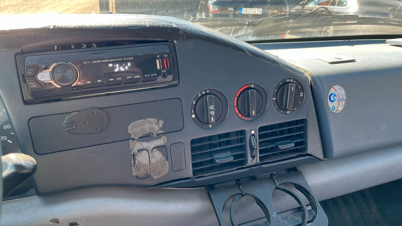 Fourgon plateau, Utilitaire double cabine Mercedes-Benz Sprinter 312 D Pritsche Doka: photos 10