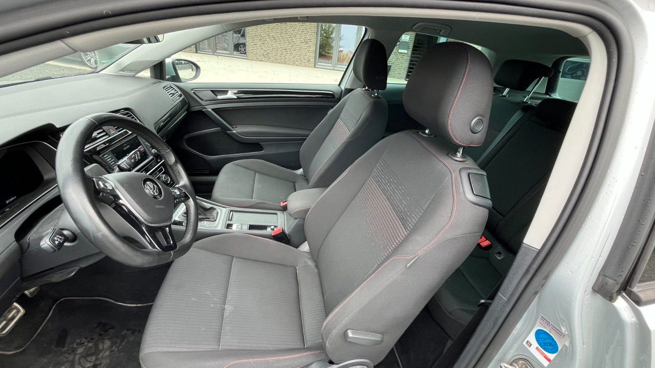 Voiture Volkswagen Golf VII Lim. Sound Start-Stopp: photos 7