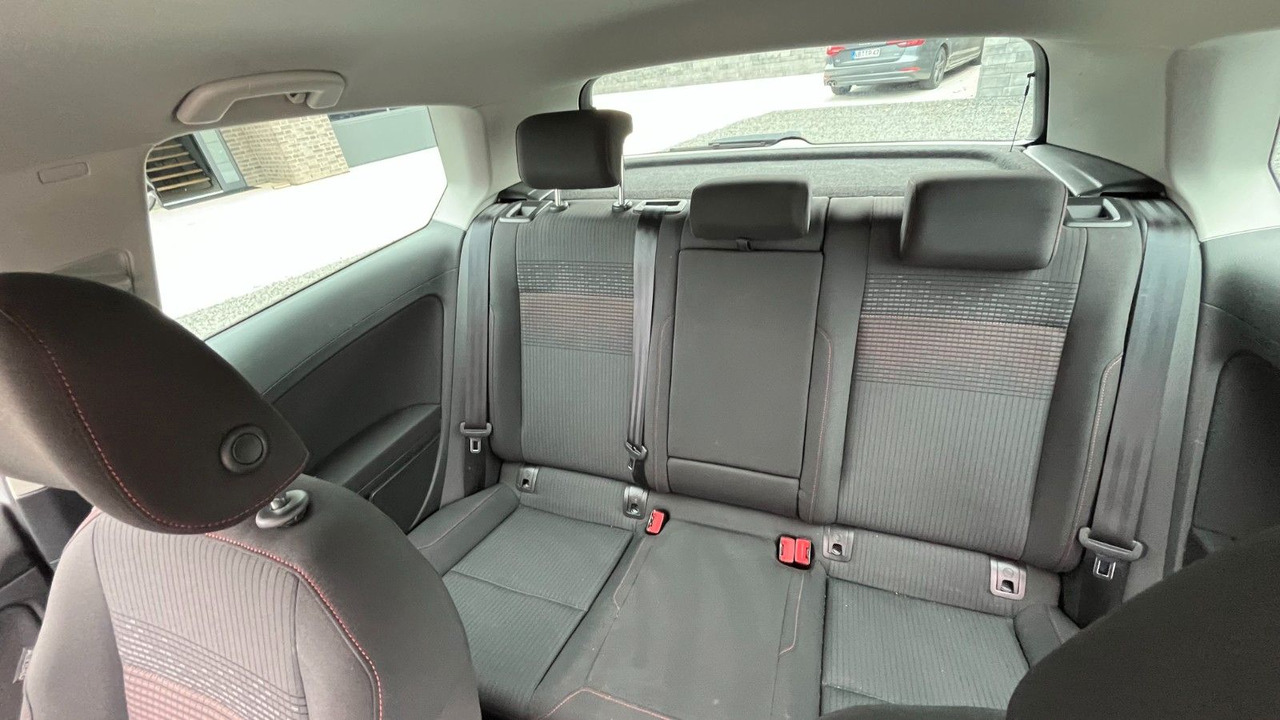Voiture Volkswagen Golf VII Lim. Sound Start-Stopp: photos 9