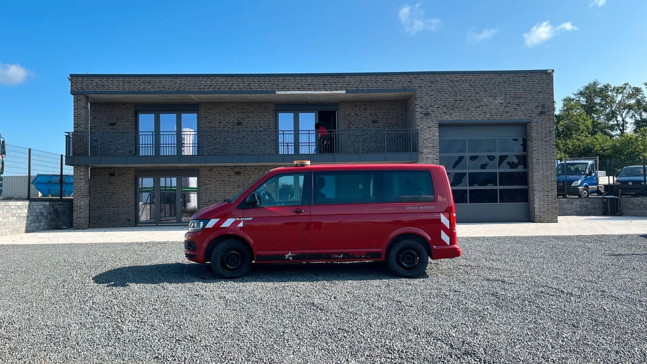 Volkswagen T6 Bus Multivan Trendline - Transport de personnes: photos 1 Volkswagen T6 Bus Multivan Trendline - Transport de personnes: photos 1