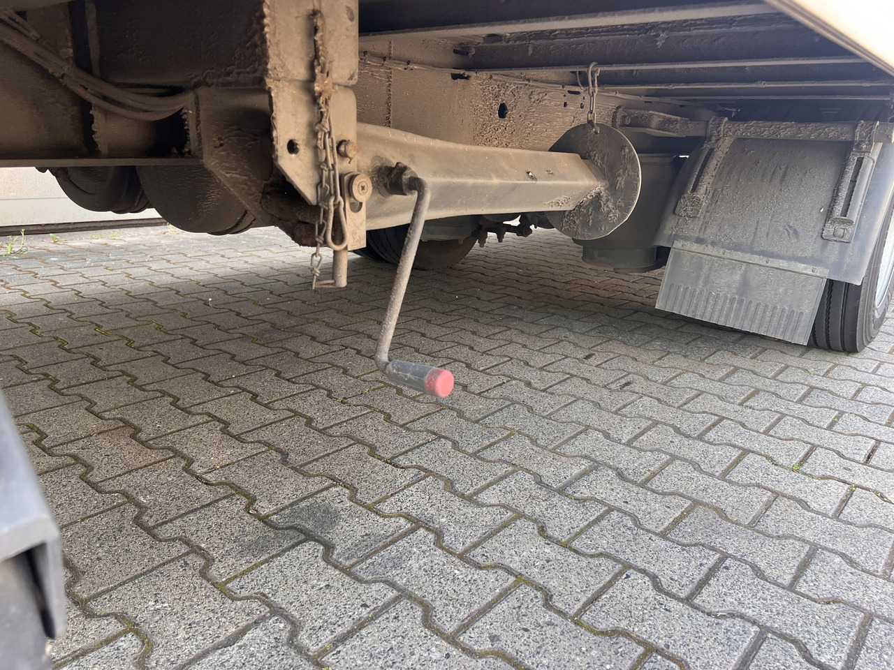 Ackermann Z-KA-F10.5/7,6 1 Achs Kofferanhänger, Ladebordwand - Remorque fourgon: photos 3 Ackermann Z-KA-F10.5/7,6 1 Achs Kofferanhänger, Ladebordwand - Remorque fourgon: photos 3