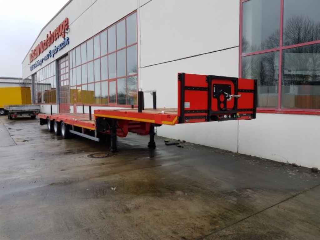 Möslein STO 3 Schwebheim 3 Achs Satteltieflader Plato - Semi-remorque surbaissé: photos 3 Möslein STO 3 Schwebheim 3 Achs Satteltieflader Plato - Semi-remorque surbaissé: photos 3