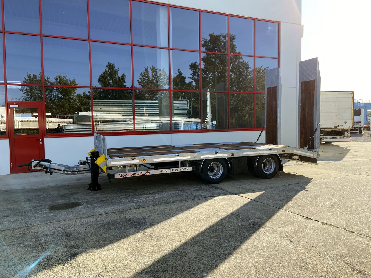 Möslein TT 21-6,5 21 t Tandemtieflader, Luftgefedert, NEU - Remorque porte-engin surbaissée: photos 1 Möslein TT 21-6,5 21 t Tandemtieflader, Luftgefedert, NEU - Remorque porte-engin surbaissée: photos 1