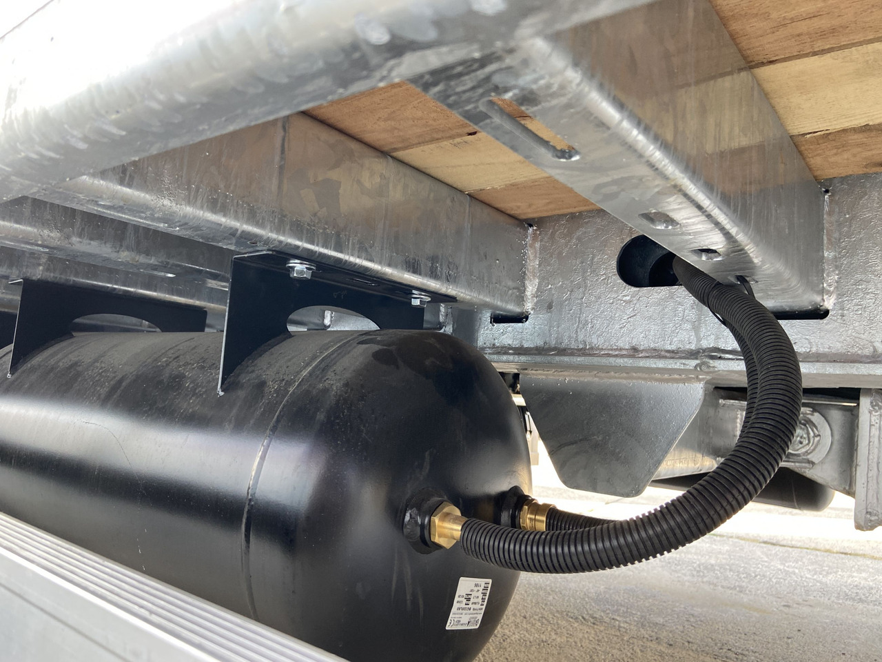 Möslein TT21- 7,2 21 t Tandemtieflader, Luftgefedert, NEU - Remorque porte-engin surbaissée: photos 2 Möslein TT21- 7,2 21 t Tandemtieflader, Luftgefedert, NEU - Remorque porte-engin surbaissée: photos 2